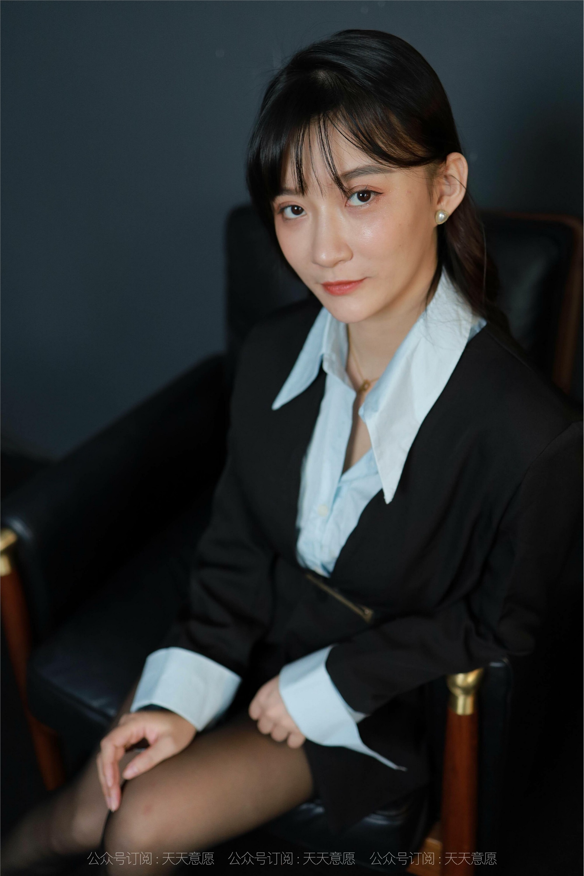 IESS异思趣向  2021.10.19 丝享家952：秋秋《时尚职业装》